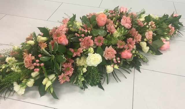 Peach & Cream Coffin Spray