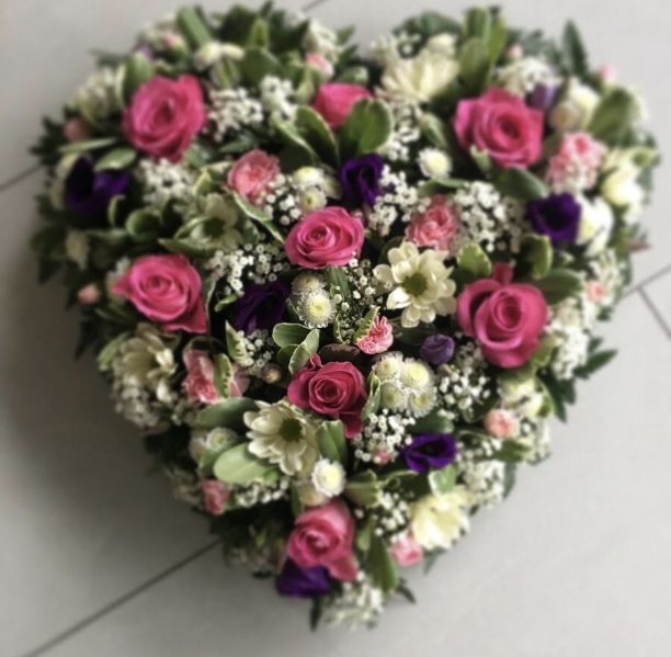 Pink & Purple Loose Heart Funeral Tribute