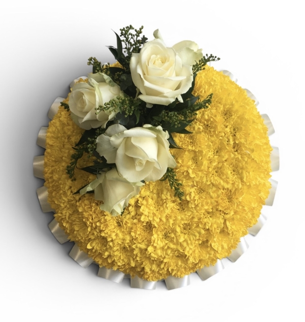 Cream & Yellow Posy Pad
