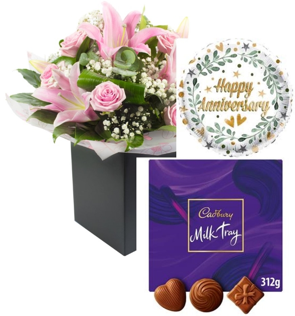 Happy Anniversary Gift Package