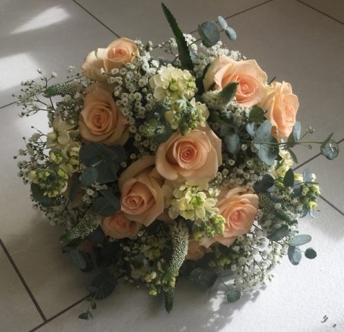 Peach Rose & Cream Bouquet